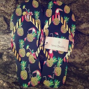 New Vera Bradley Large pineapple Flip Flops